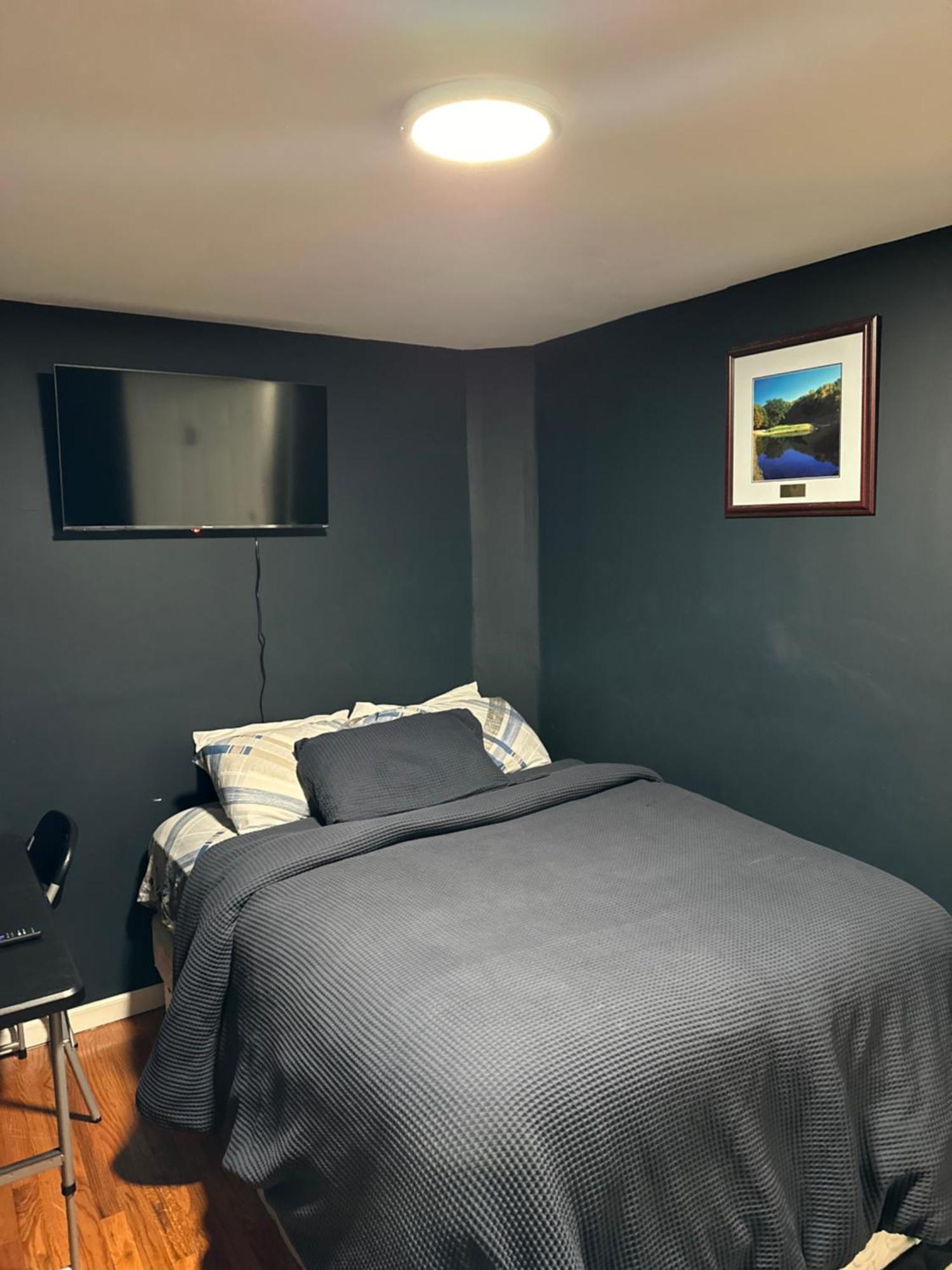 Fidelia Crystal Room, Queen Bed Minutes From Newark Liberty International Airport And Newark Penn Station Irvington Extérieur photo
